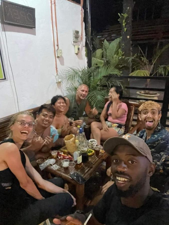 Cheri Backpackers Hostel Moalboal Zewnętrze zdjęcie
