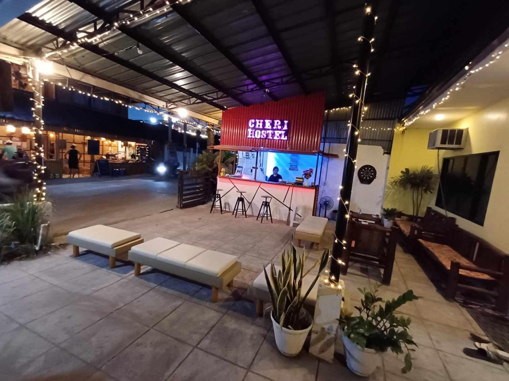 Cheri Backpackers Hostel Moalboal Zewnętrze zdjęcie