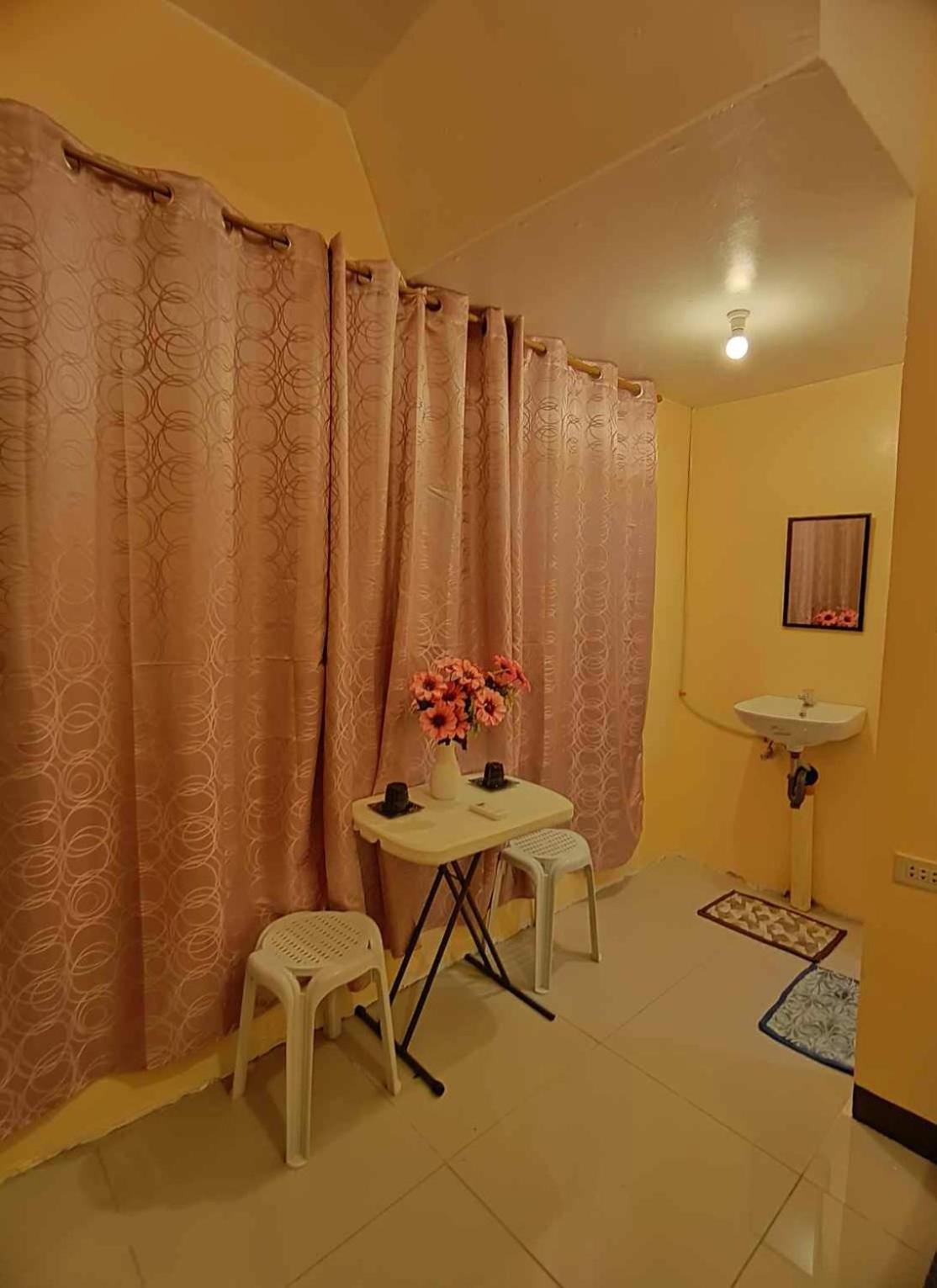 Cheri Backpackers Hostel Moalboal Zewnętrze zdjęcie